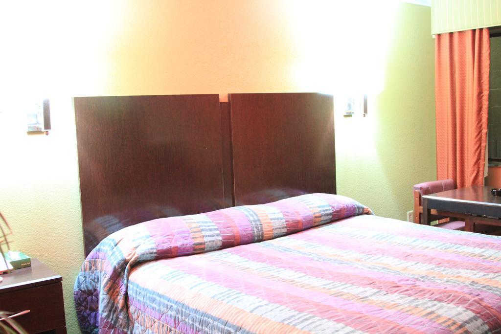 Mounts Motel Lawrenceville Extérieur photo